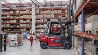 Sicheres Reversieren mit dem Assistenzsystem Motion Detection von Linde Assistenzsystem Motion Detection von Linde