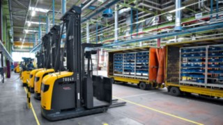 Linde-Fahrzeug im Einsatz bei der Heidelberger Druckmaschinen AG Linde-Fahrzeug im Einsatz bei der Heidelberger Druckmaschinen AG