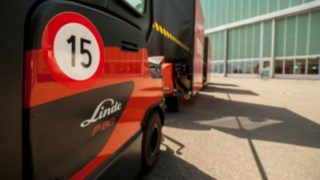 Routenzug von Linde im Einsatz bei Pilatus Linde P80 im Einsatz bei Pilatus