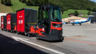 Routenzug von Linde im Einsatz Routenzug von Linde auf dem Gelände von Pilatus